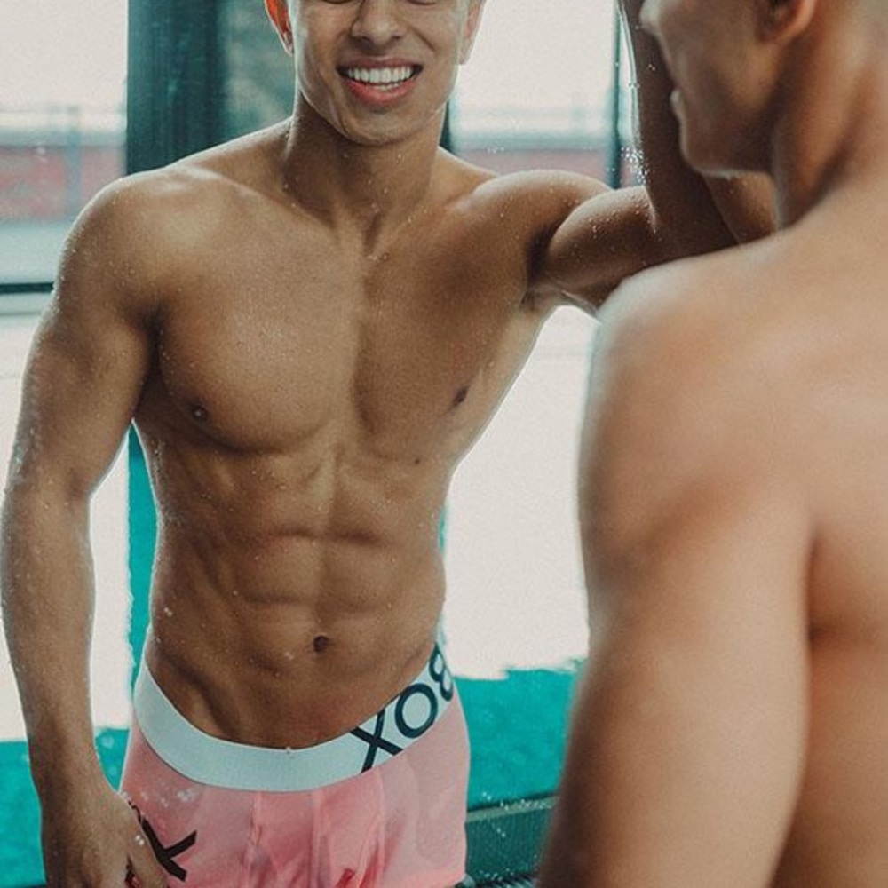 BoxMenswear NWT Pink Boxer Briefs Small